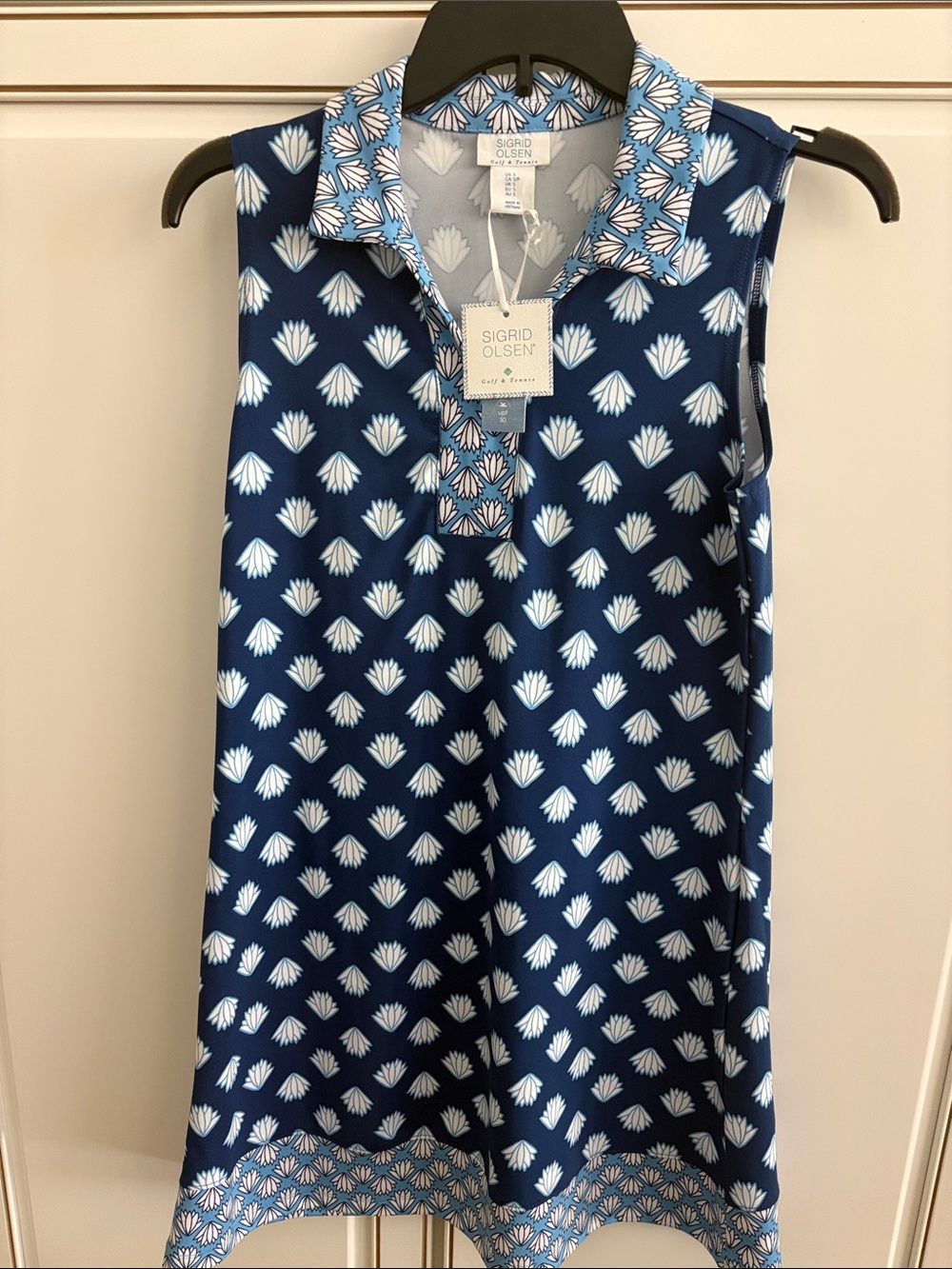 NWT Sigrid Olson Navy Sleeveless Printed Golf & Tennis Dress